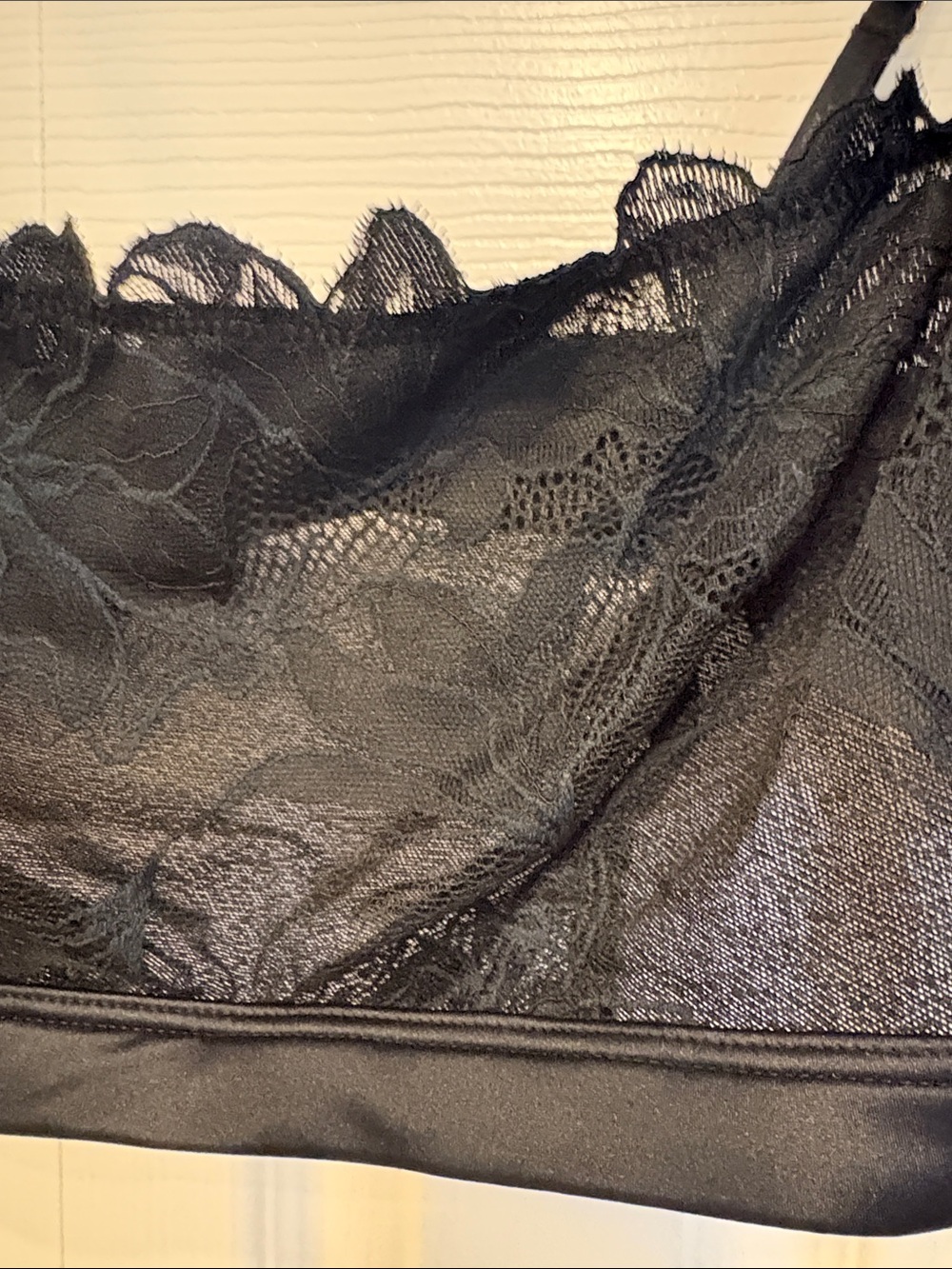 613 Auden Black Lace Bralette with Floral Detail - Picture 2 of 7